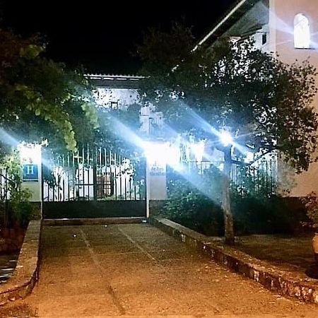 Hotel Cortijo Las Grullas Benalup-Casas Viejas Ngoại thất bức ảnh
