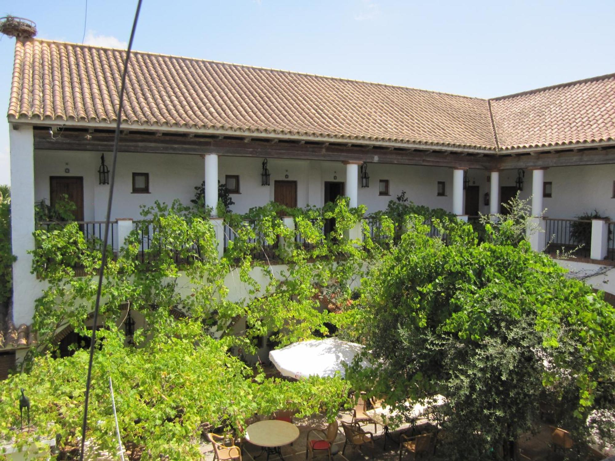 Hotel Cortijo Las Grullas Benalup-Casas Viejas Ngoại thất bức ảnh