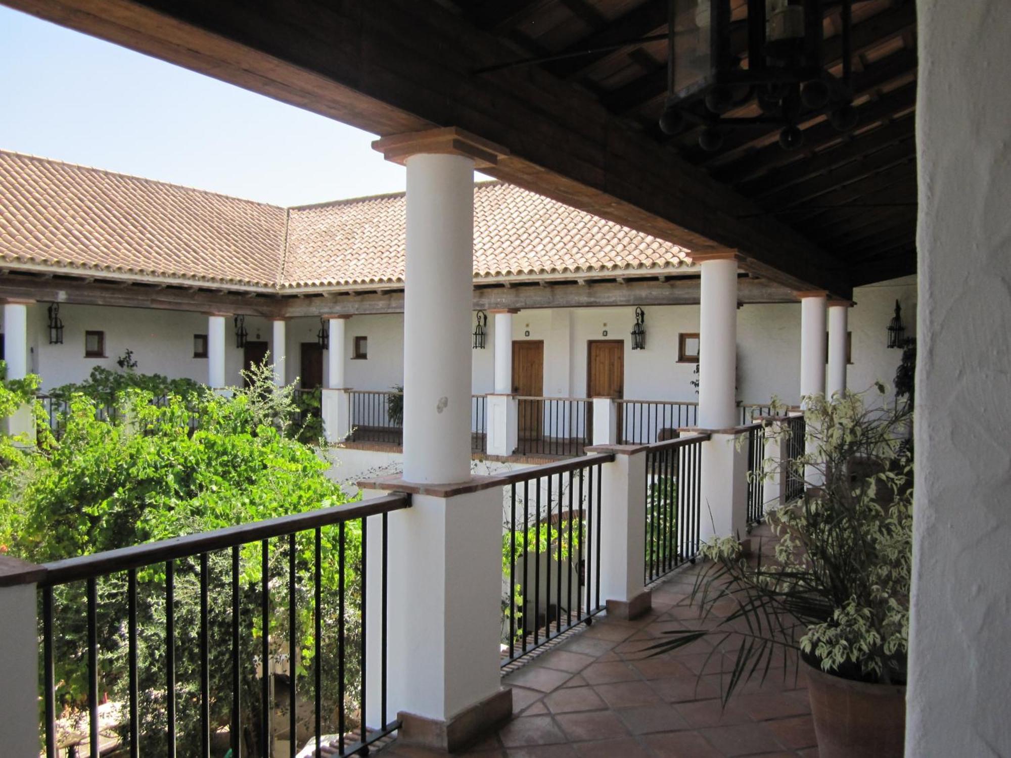 Hotel Cortijo Las Grullas Benalup-Casas Viejas Ngoại thất bức ảnh